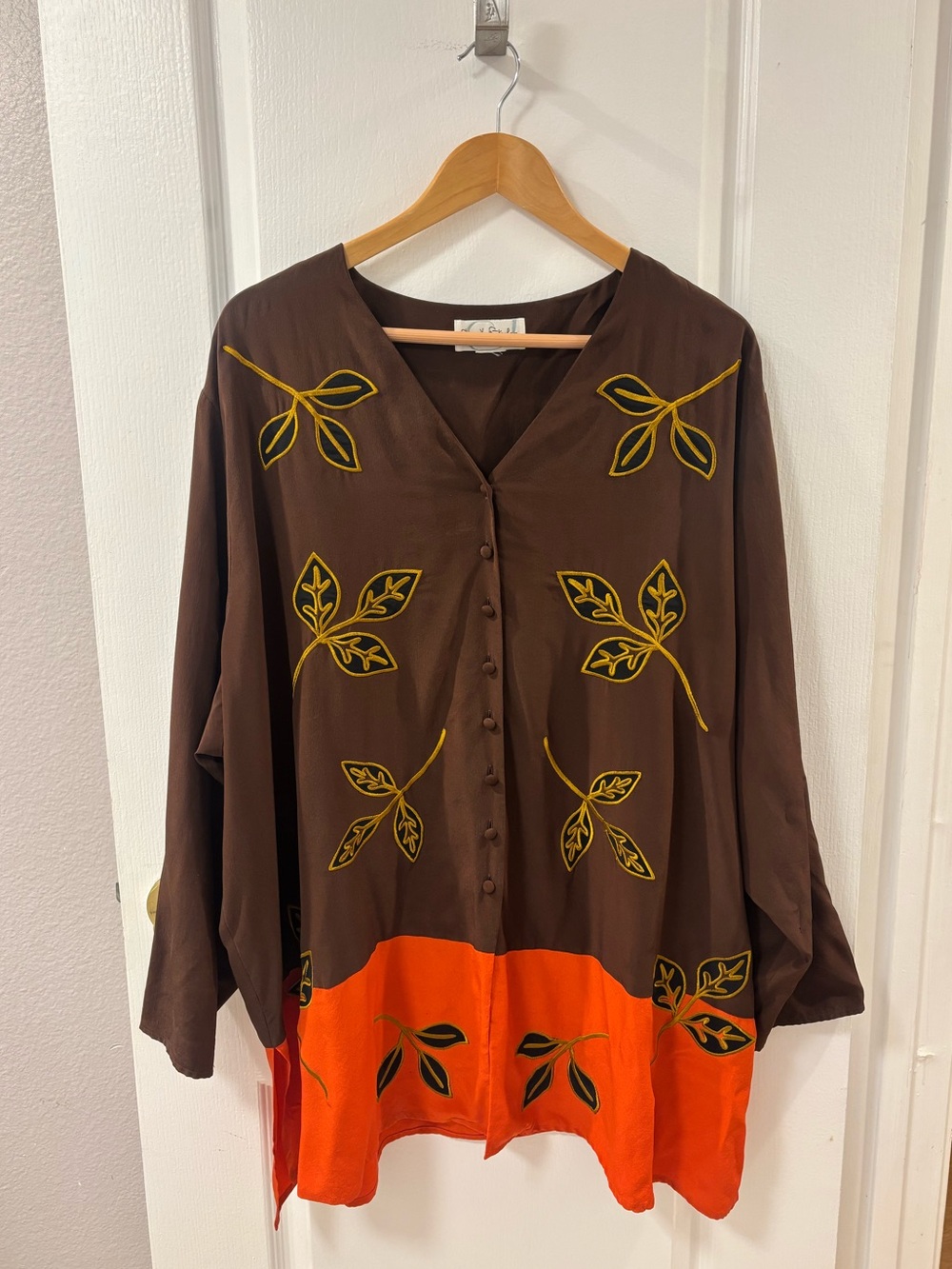 Vintage DVF Silk Assets Botanic Embroidered Button Front Tunic Blouse Lagenlook